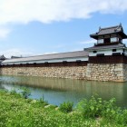 左から平櫓、多聞櫓、太鼓櫓