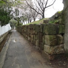 石垣の道
