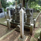 勝国寺の吉良家の供養塔標柱