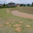 二の丸南側の復元土塁