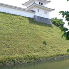 復元高土塁上の復元富士見櫓続続白土塀