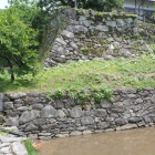 北側角の城塁石垣水堀