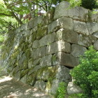 積み直された石垣