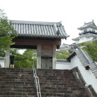 四足門と天守