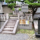 ⑦	現本能寺（信長墓所）
