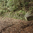 中登山道途中の石垣