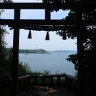 大湊神社の展望所から東尋坊を望む
