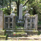 三の丸宗閑寺豊臣方一柳伊豆守直末墓所