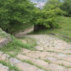 本丸より鉄御門内枡形を本丸から観る