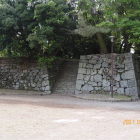 本丸巽櫓台跡内側の良く残ってる石垣石段