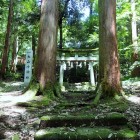 登山道入口の鳥居