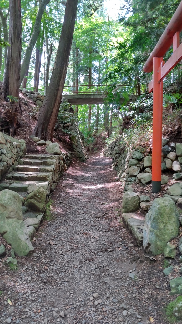 [日野中野城] 城びと