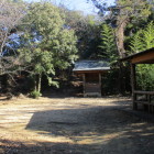 尾根東の平地