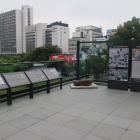 江戸城外堀跡の解説コーナー（ＪＲ飯田橋駅西口）
