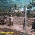 ④	顕彰館内のジオラマ（洞窟から出た西郷
