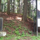 上原城入口の石碑と説明板