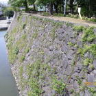 磨櫓台から宝形櫓台への東城塁