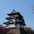 天守閣を下城橋より