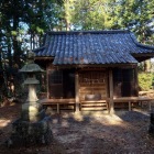 主郭には八幡神社