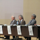 左から　小和田哲男先生、仁木宏先生、小野正敏先生