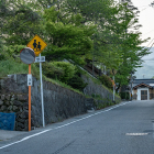 左が陣屋の石垣