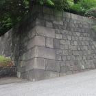 西の丸玄関門の石垣