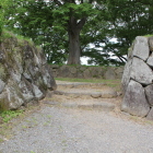 本丸桝形虎口一の門？と石垣