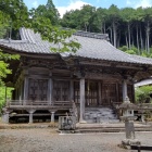 ③	観音寺本堂（斜め）