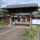 城跡の武道館