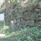 本丸北に残る石積み