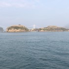 能島（右）と鯛崎島