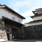下之橋御門(復元)と伝潮見櫓(移築)