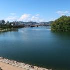 本丸の北から東を守る旭川