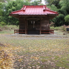 本丸内部と鎮座する箒根神社