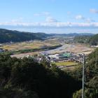二曲輪からの眺望。富田川と熊野参詣道を見下ろす