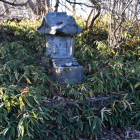 山頂の祠