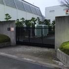 武田薬品大阪体育館脇の門