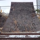 飯田橋駅ホームから見る牛込見附の石垣