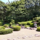 ⑤	鶴松館の庭園