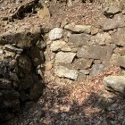 発掘された本丸石垣