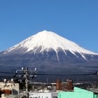 ⑩	車窓からみた富士山（富士宮駅と富士駅の間付近）