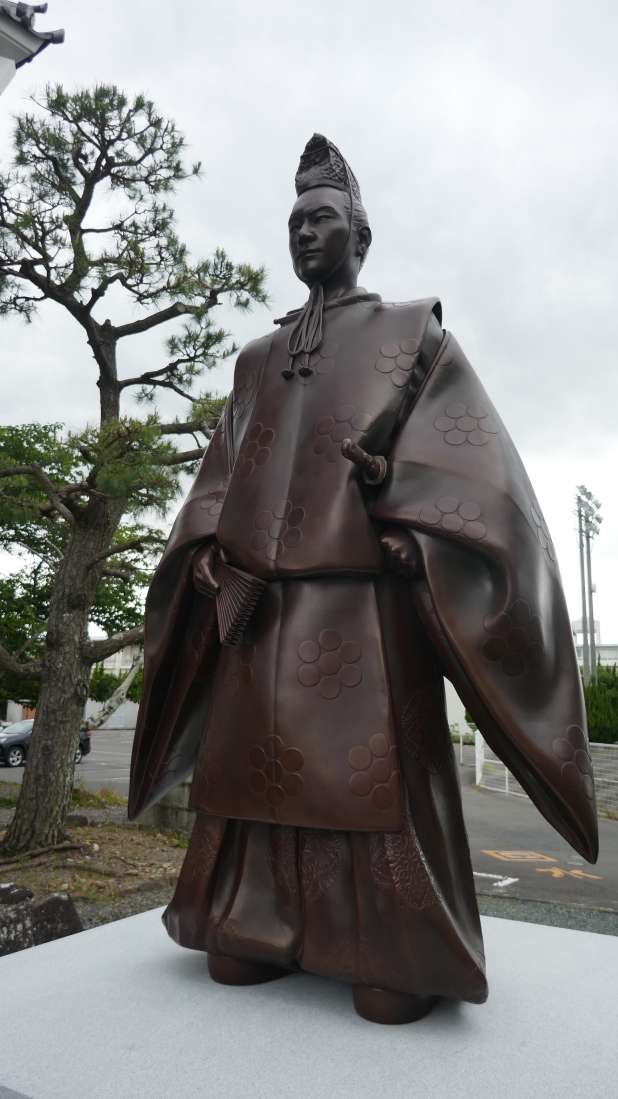 田沼意次像