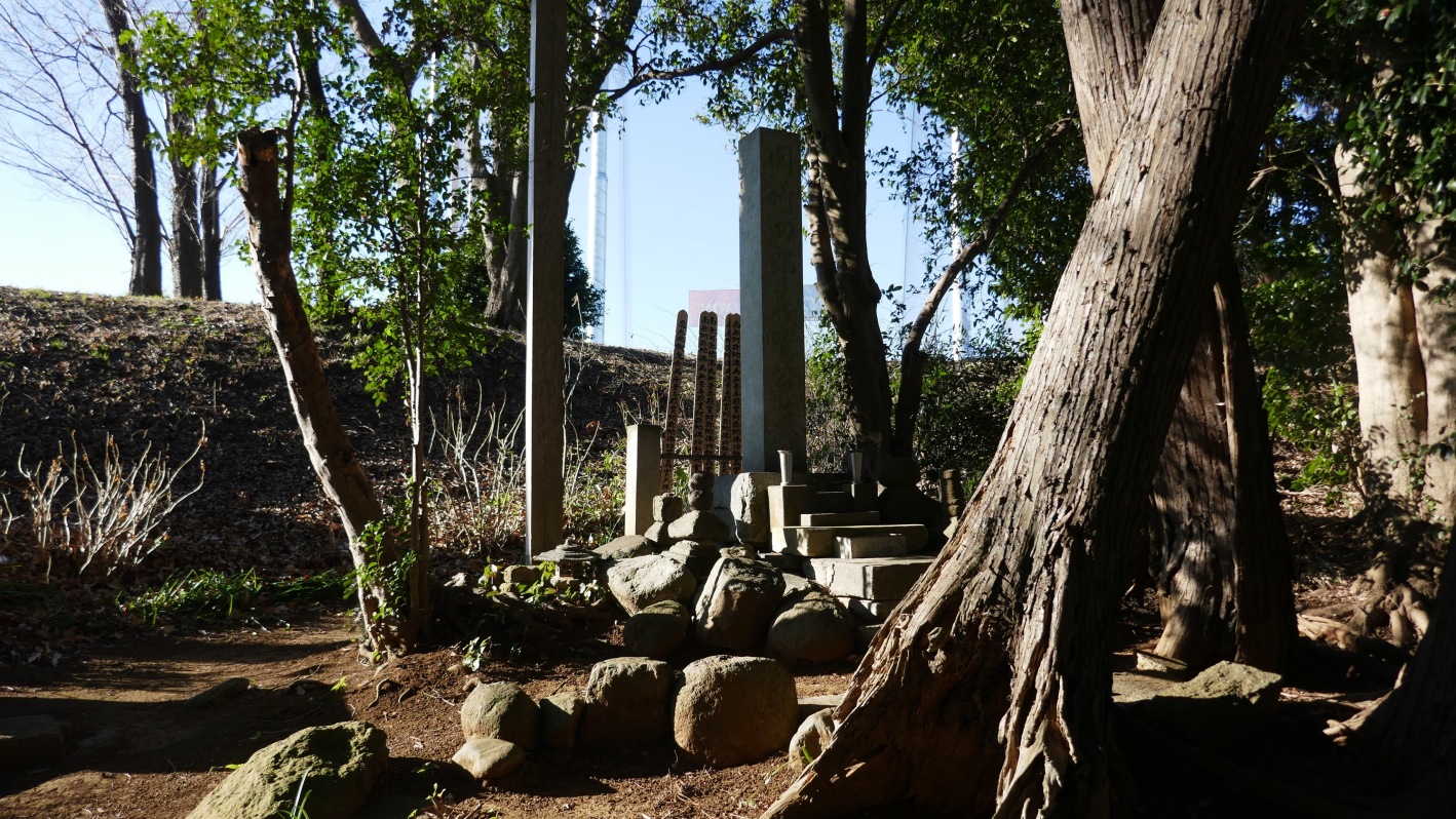 岡崎四郎義実の墓