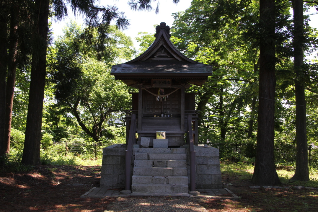 厨川八幡宮、此処が城びと指定地