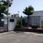 神内城跡に建つ小学校