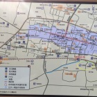 ⑩	駅前にある町の案内地図
