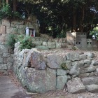 神社裏の石垣