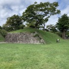 見隠土塁内側