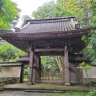 龍潭寺山門(ここをくぐって登城します)