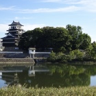 中津川対岸から見た水城らしい眺望